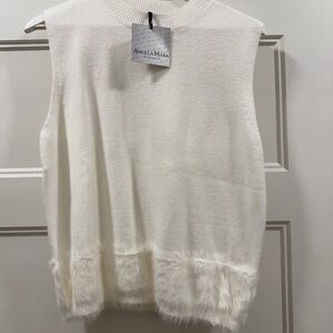 Angela Mara White Sleeveless Tunic Top